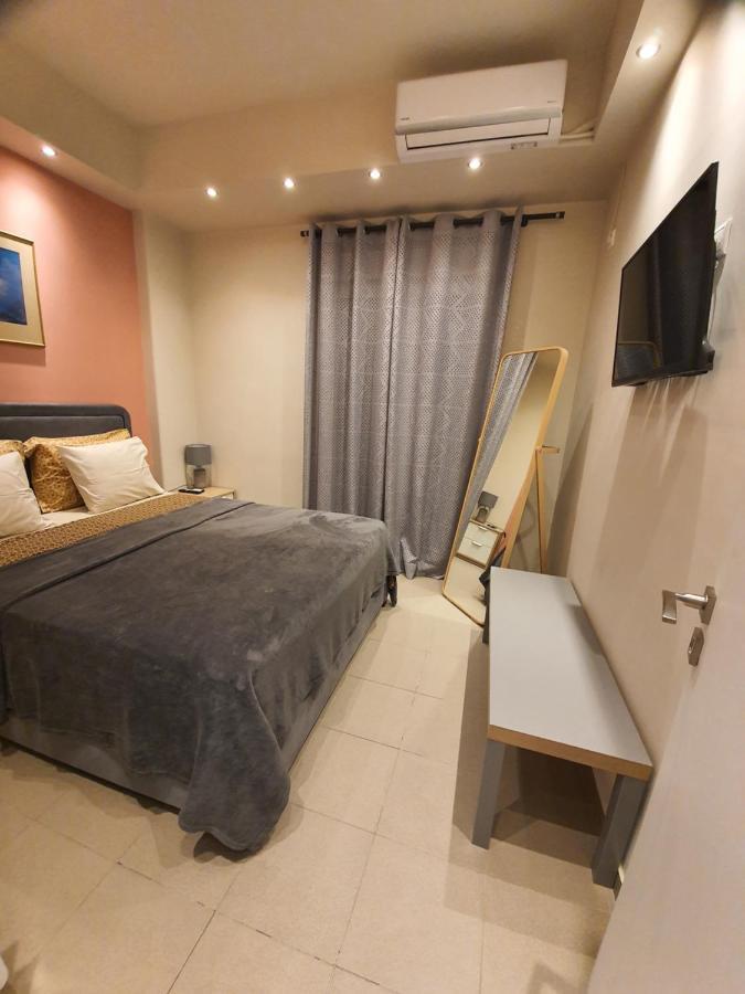 Lukas-2 B/R Luxurious Flat With Veranda Lägenhet Aten Exteriör bild